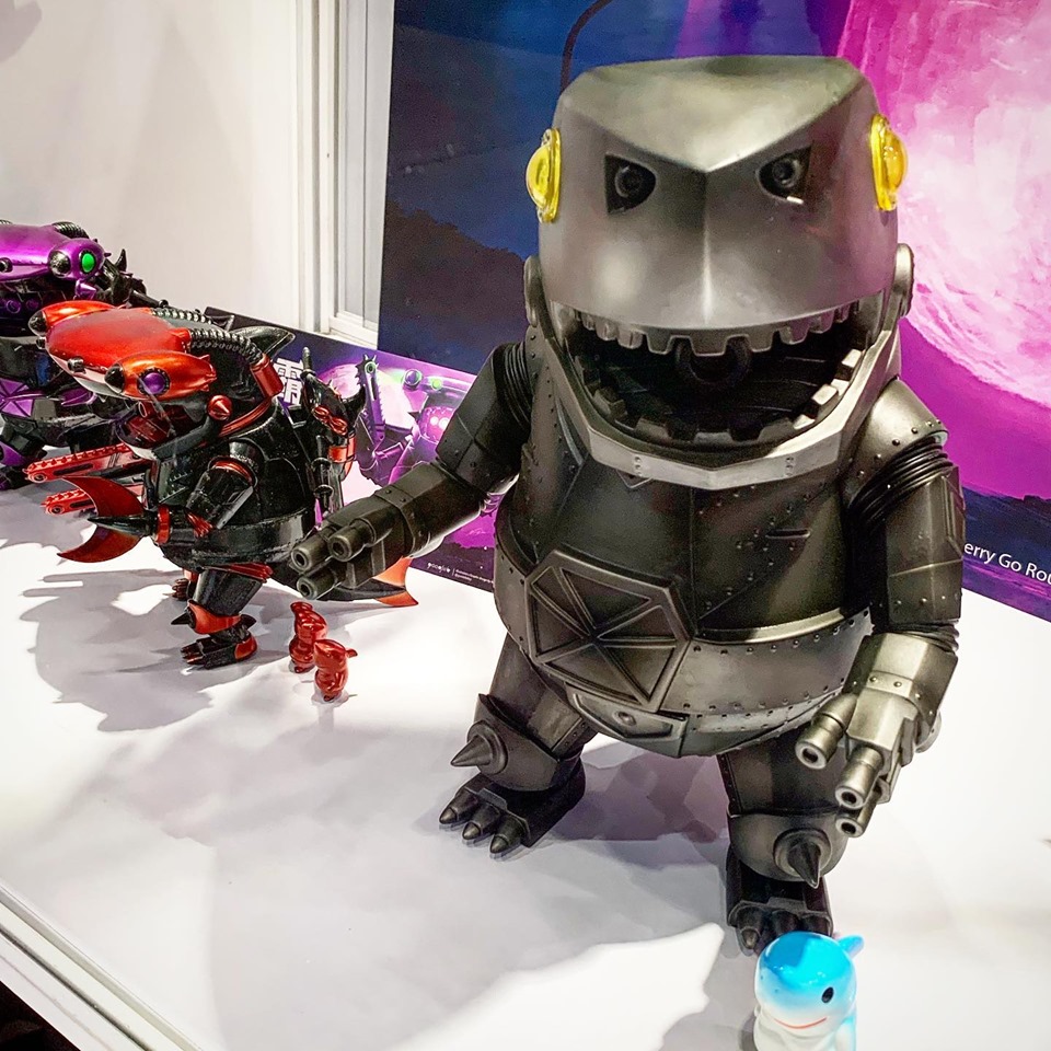 その他 MERRY GO ROUND MOMOCO STUDIO MECHA SHARK その他 MERRY GO ROUND MOMOCO STUDIO MECHA SHARK 200% Mecha